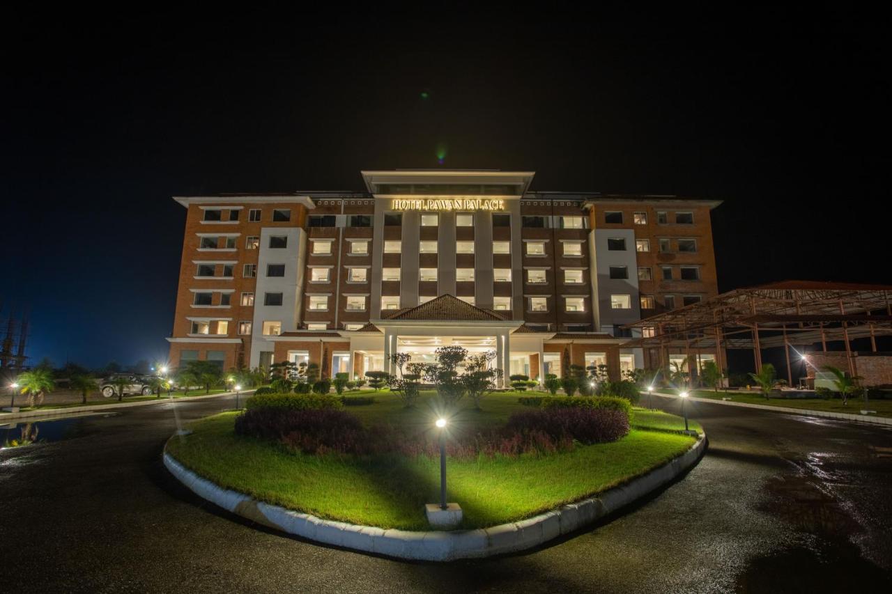 Pawan Palace, Lumbini Ngoại thất bức ảnh