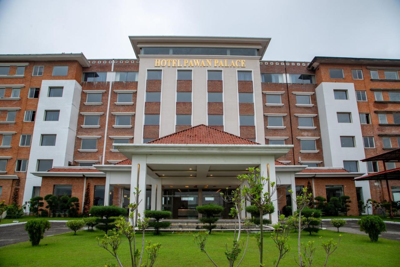 Pawan Palace, Lumbini Ngoại thất bức ảnh
